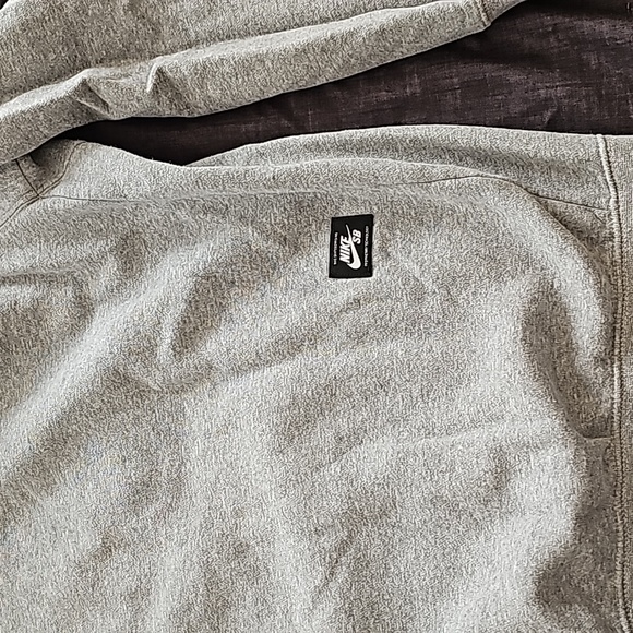 Nike SB Hoodie - Picture 7 of 9